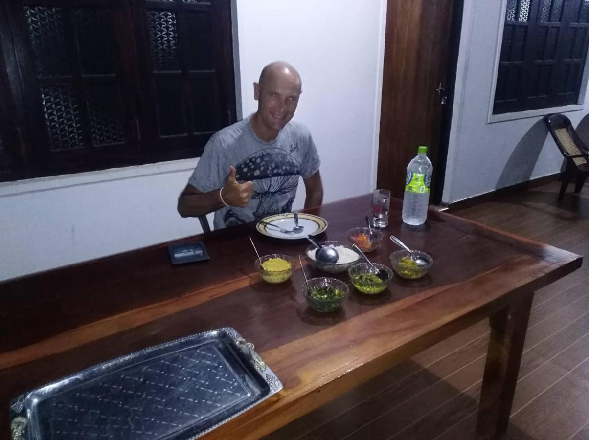 波隆纳鲁沃 Deer Garden Guest酒店 外观 照片